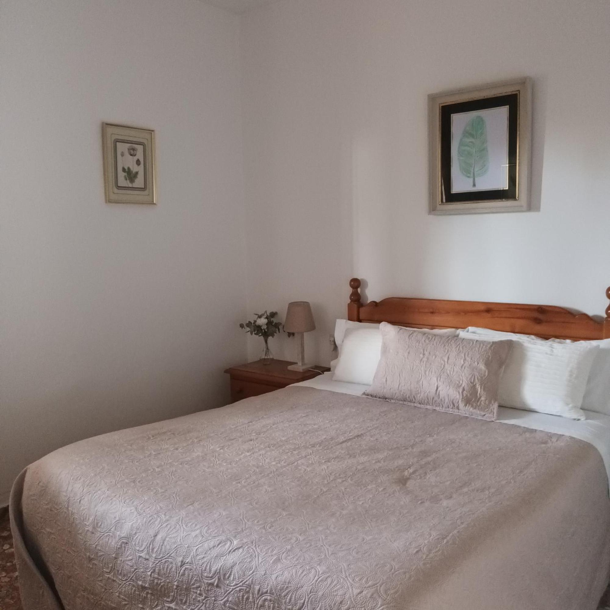 Hispalis Villa En 马塔拉斯卡尼亚斯 外观 照片
