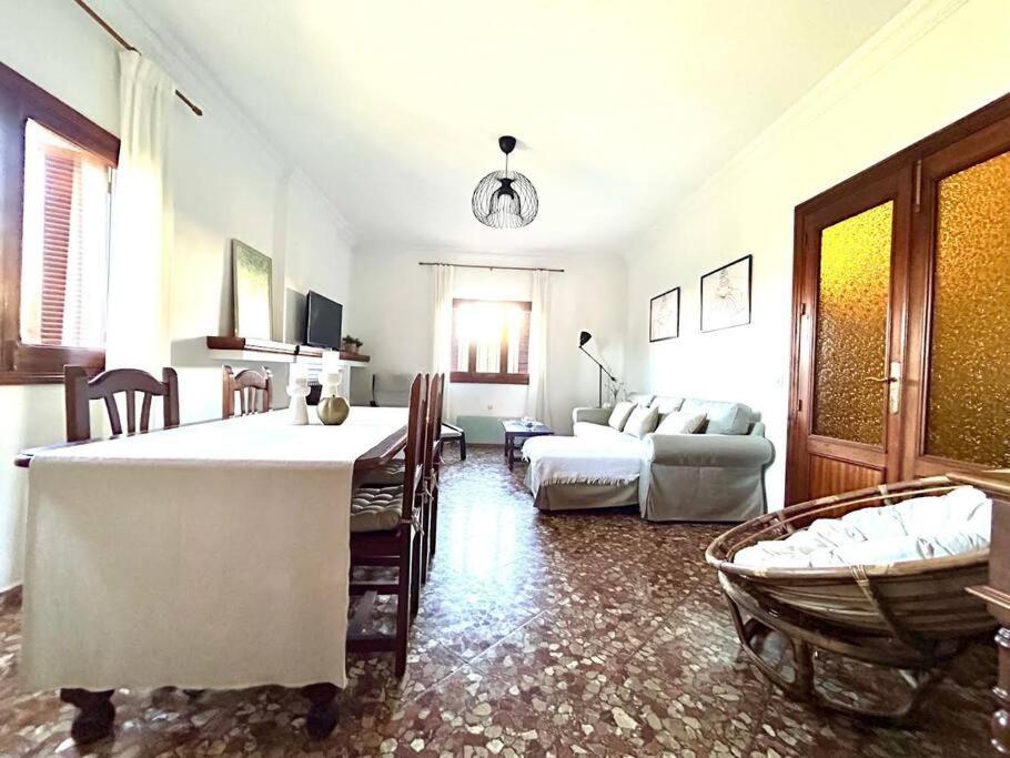 Hispalis Villa En 马塔拉斯卡尼亚斯 外观 照片